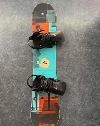 snowboard Burton Radius 125cm po servisu 6 590 Kč
