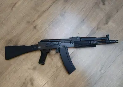 AK105 Essential, Mosfet verze E&L