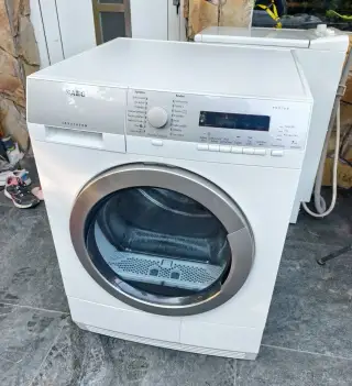 Sušička AEG na 7 kg s tepelným čerpadlem