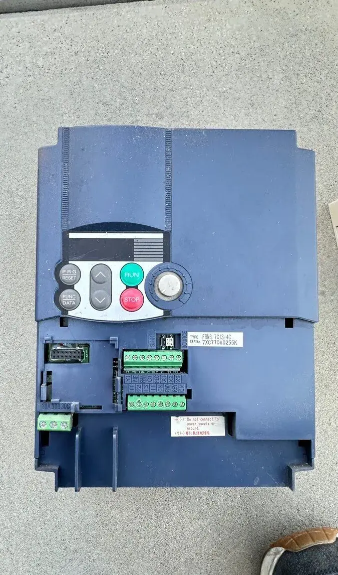 Frekvenční měnič Fuji Electric FRENIC-Multi 3.7kW
