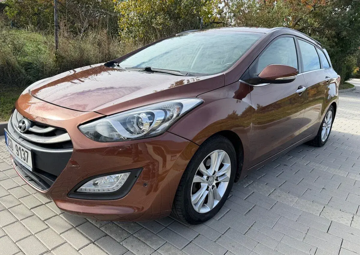 Hyundai i30 – 2012, 183 000 km