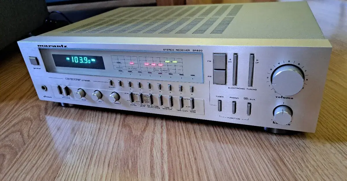 Marantz SR 620