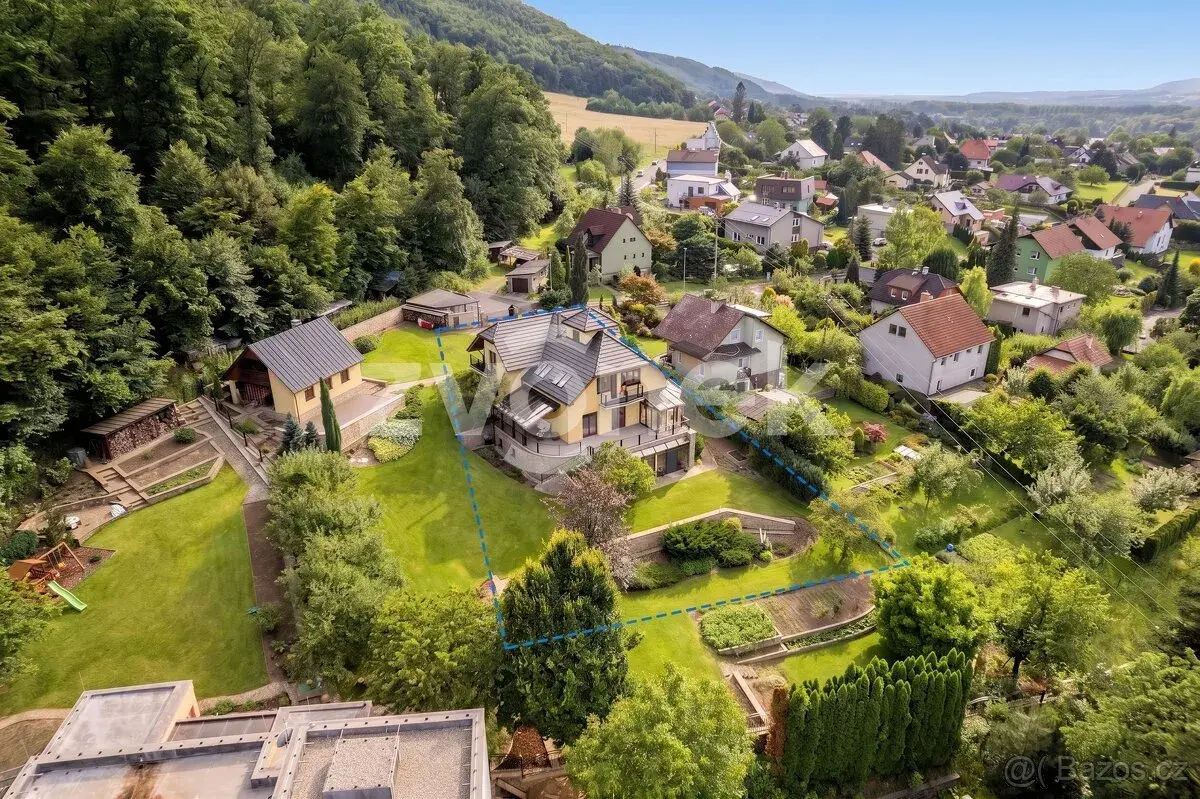Víceúčelová vila 540 m², Hranice I-Město, ev.č. 713422