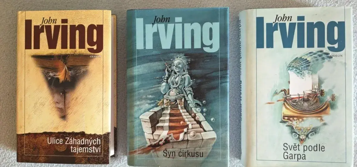 3 x John Irving