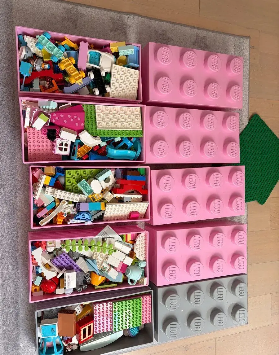 5 ks krabic plnych Lego DUPLO + 2x podlozka