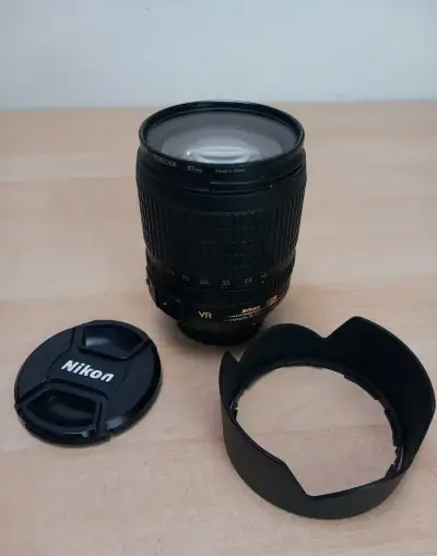 Zoomový objektiv Nikon AF-S DX NIKKOR 18-105mm f/3.5-5.6G ED