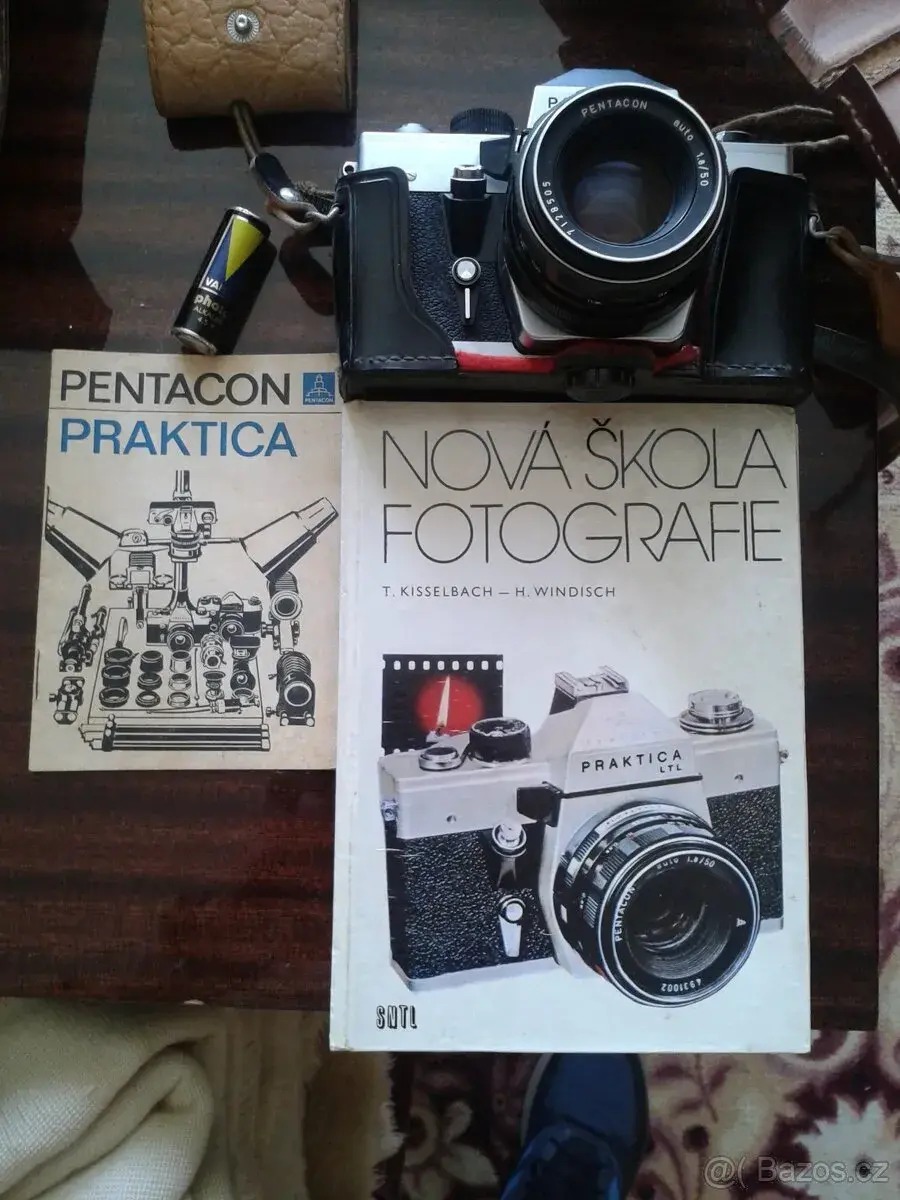 Praktica LTL2 + pouzdro + blesk