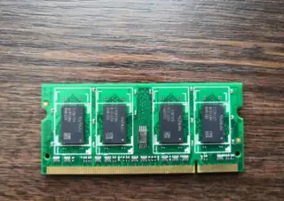 NOVÁ SODIMM 1GB DDR2 800 pamět do notebooku