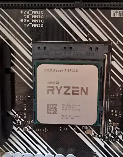 Procesor AMD Ryzen 7 5700X