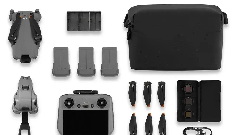 Dron DJI Mini 5 Pro Fly More Combo (DJI RC2)
