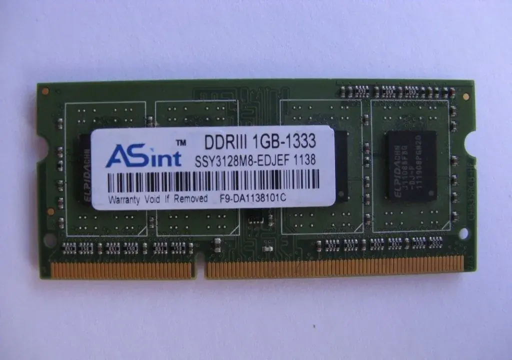 Paměť DDR3 1GB 1333