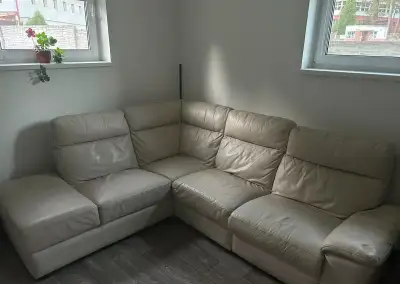 Kožená rohová sedačka / gauč s elektrickým polohováním