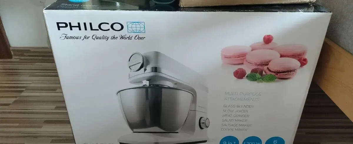 Multifunkční robot