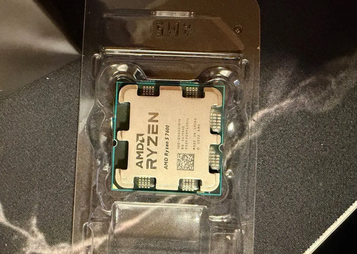 Ryzen 5 7600 Záruka + Originální chladič