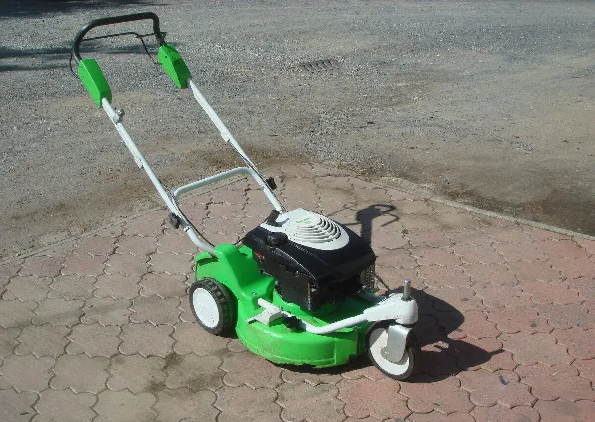 Sekačka VIKING MB 3 RT