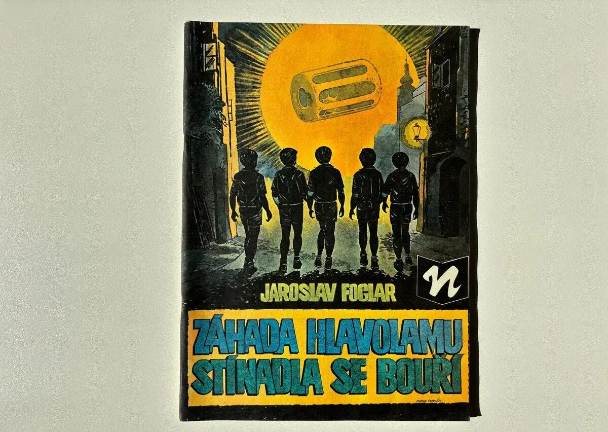 Záhada hlavolamu / Stínadla se bouří, 1990
