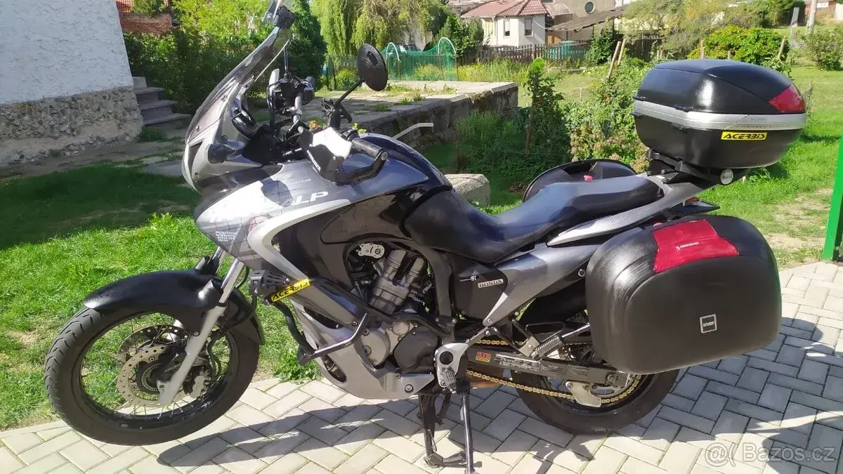 Honda Transalp 700