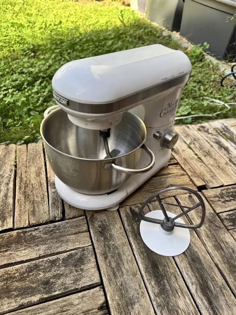 Kuchyňský robot Sencor Master Gourmet