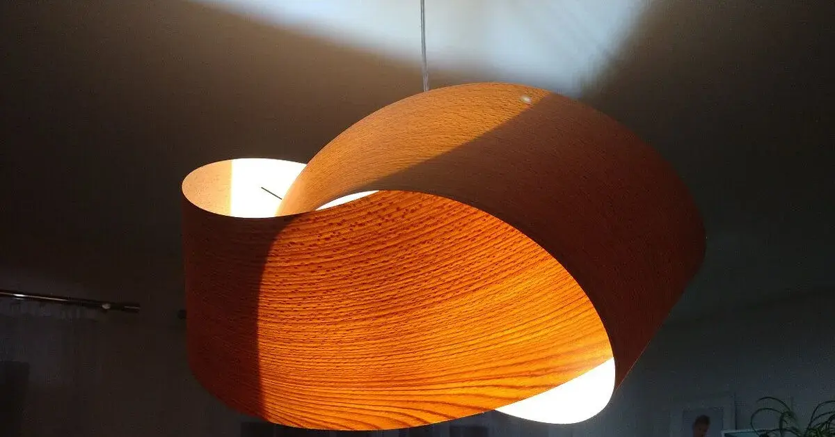 Designový lustr