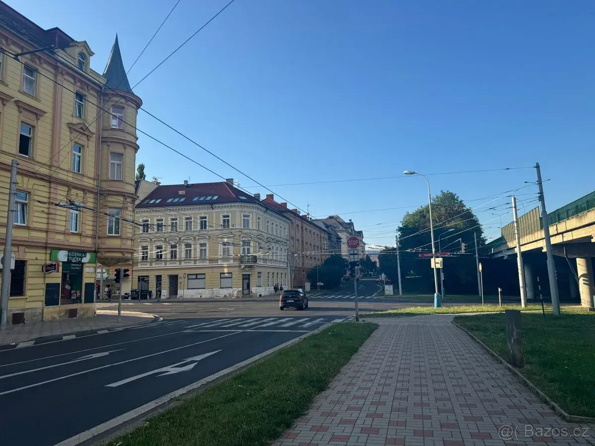 Prodám nebytový prostor v centru Teplic v popisu OV