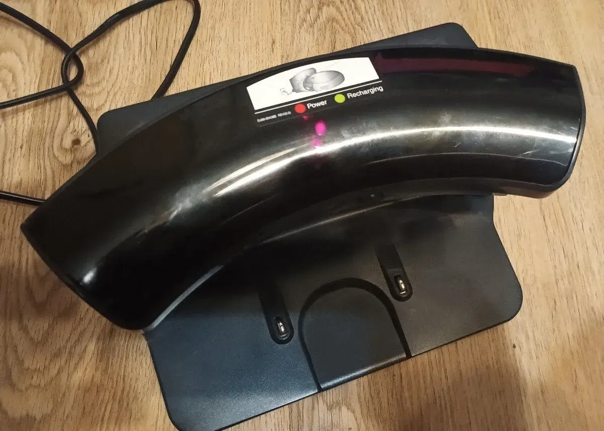Dokovací stanice pro robotický vysavač Samsung
