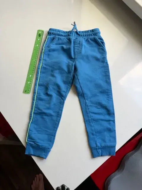 Dětské tepláky vel. 4-5let (110cm)