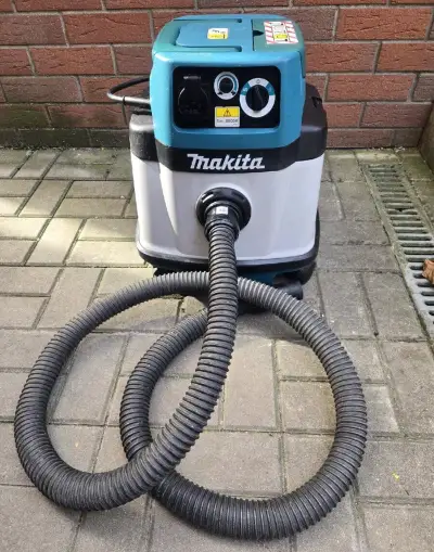 Makita VC2510L, Průmyslový vysavač