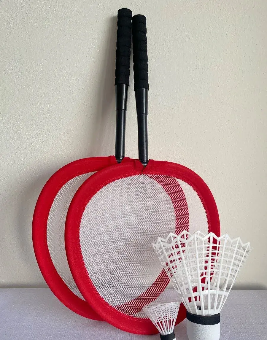 Badminton set