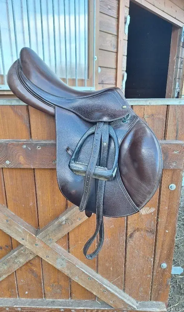 Sedlo John Whitaker 16,5, komora 2