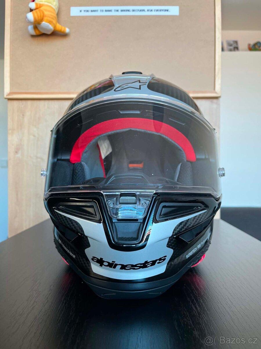 Helma Supertech R10 Element a Rukavice Alpinestars SP-8