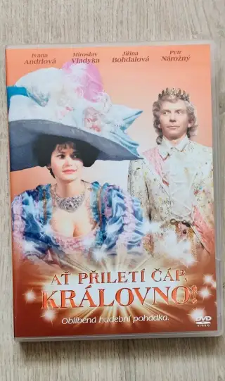 Ať přiletí čáp, královno (DVD box)