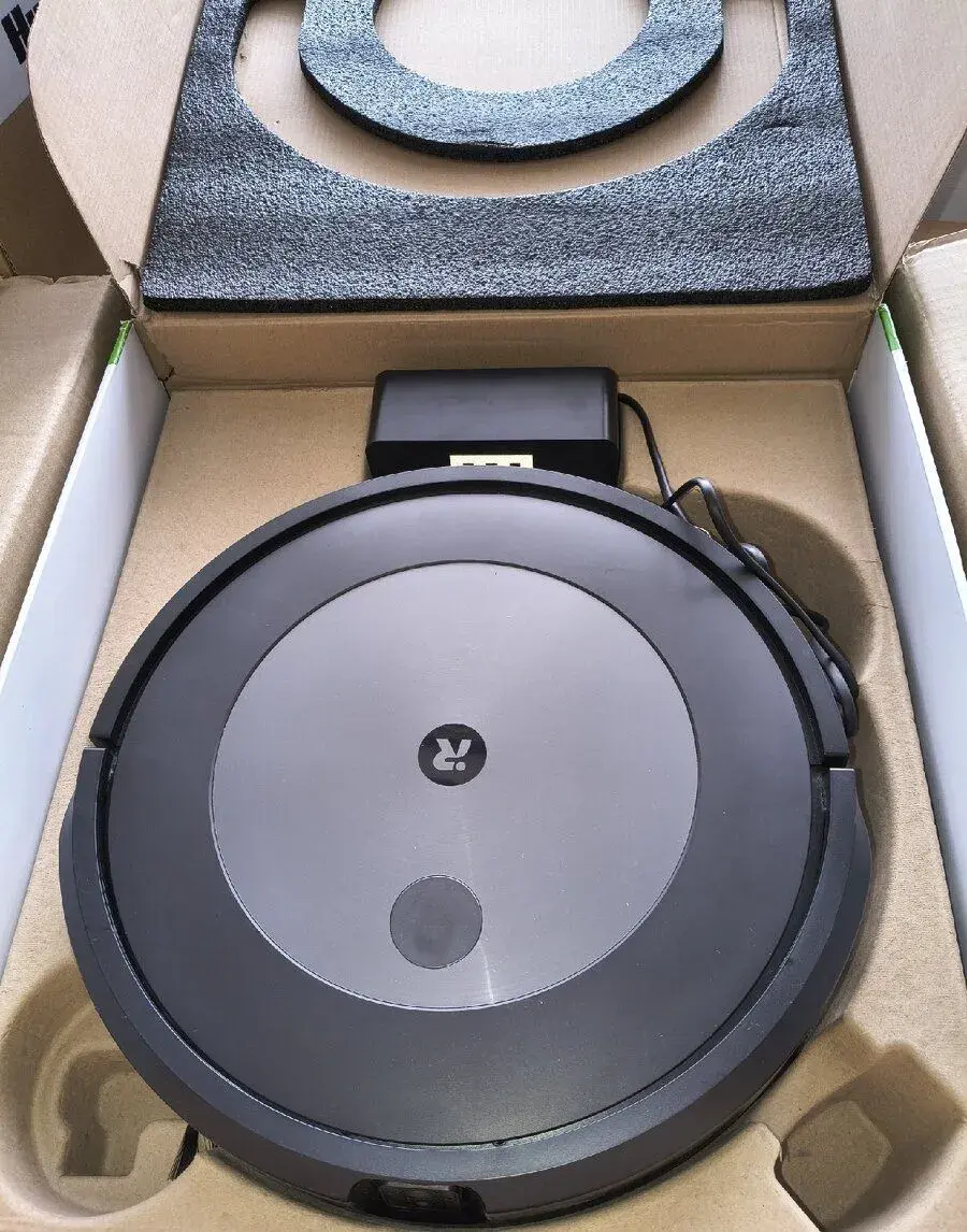 Irobot j7+