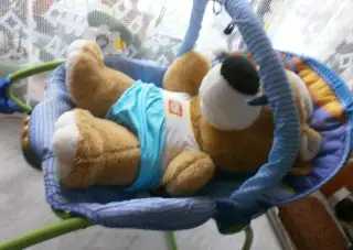 Lehátko, houpátko na krmení