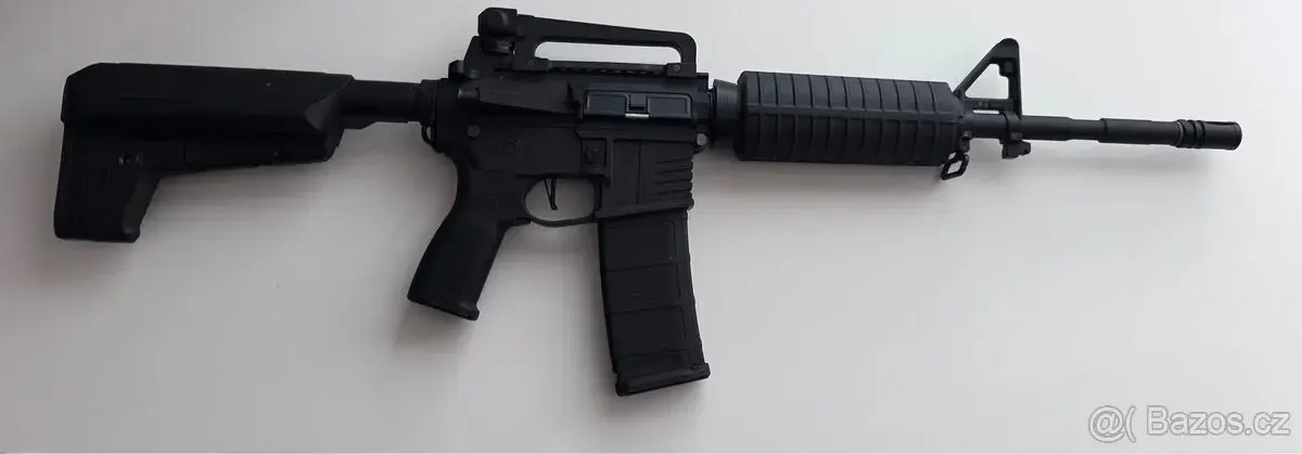 Delta Armory M4 (AEG) + Taktická vesta a doplňky