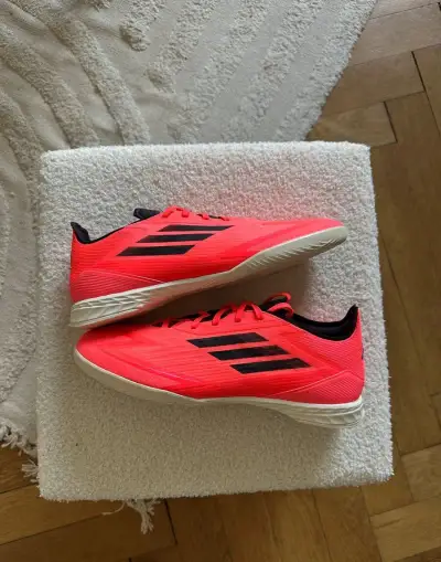 Salovky Adidas F50 Elite IN