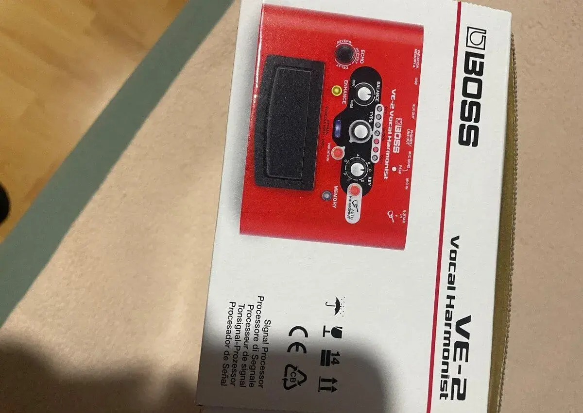 BOSS VE-2 Vocal Harmonist