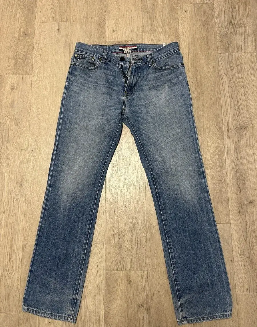 Tommy Hilfiger jeans 30/32 Classic