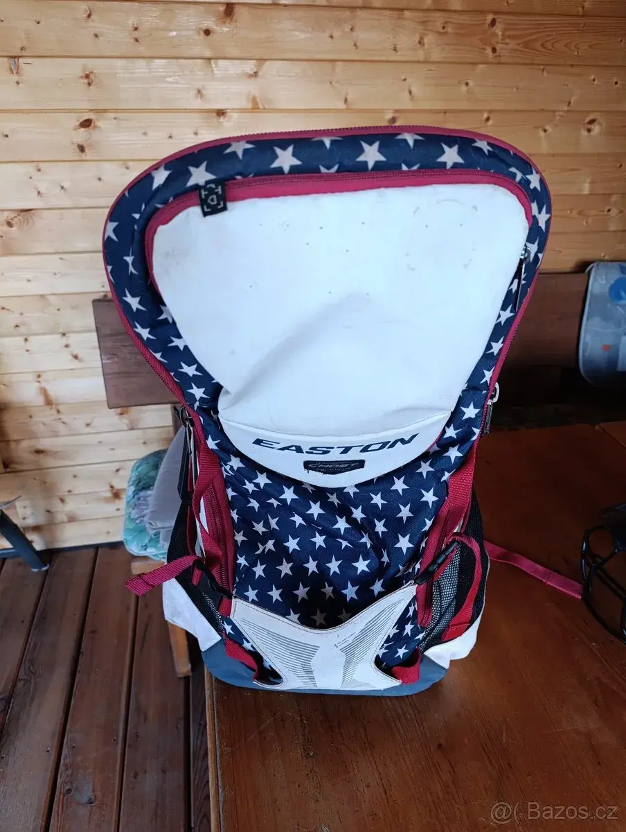 softballový batoh Easton