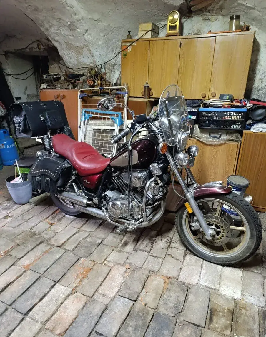 Yamaha XV 750, r. v. 1989 – americká verze, krásný stav