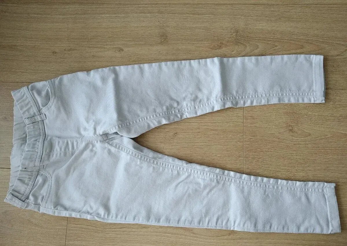 Dívčí džíny /džegíny /jeans C&A Palomino vel. 122