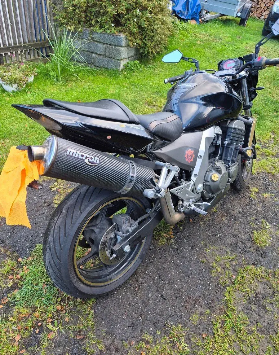 Kawasaki Z750,r 2004- prodej nebo výměna z ostré enduro