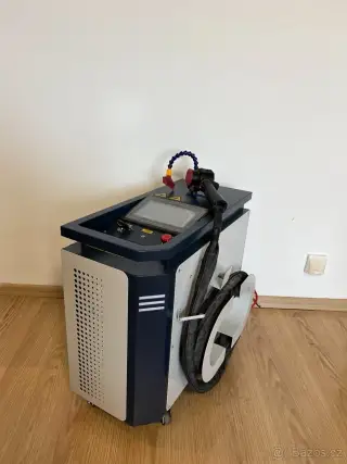 pulzní laserový čistící stroj 200w