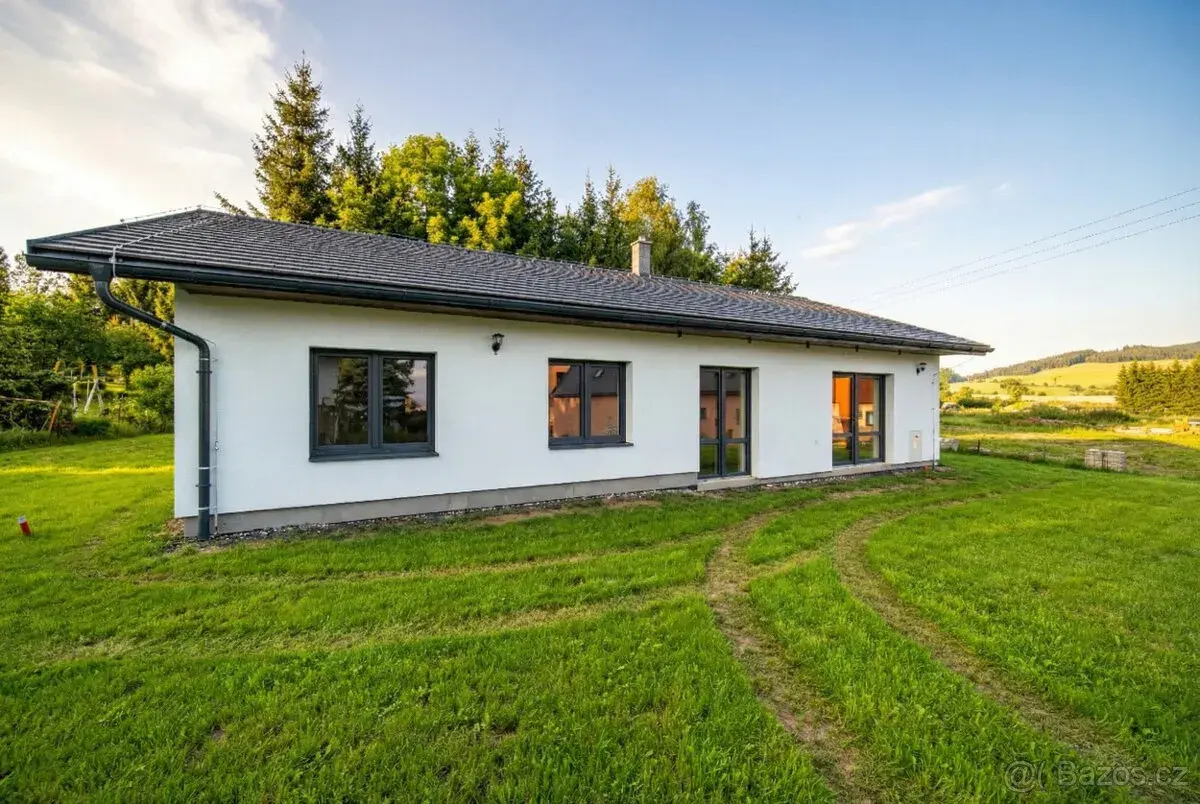 Prodej domu k bydlení i rekreaci, 129 m², Červená Voda