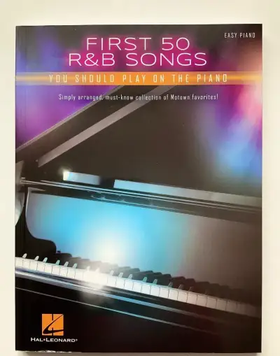 Hal Leonard - First 50 R&B SONGS YOU SHOULD PLAY