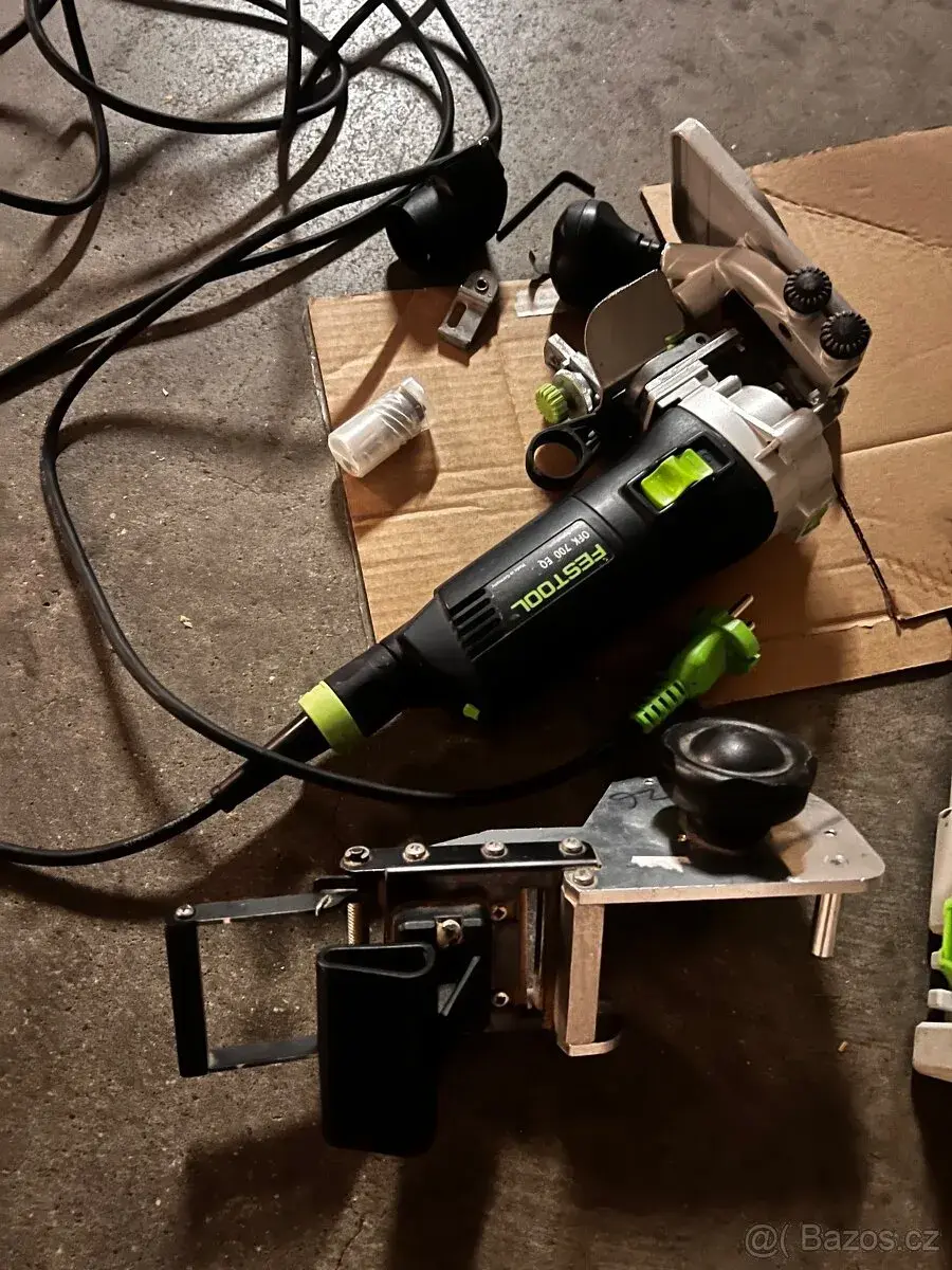 Festool OFK 700 EQ plus s kapovacimi nůžkami