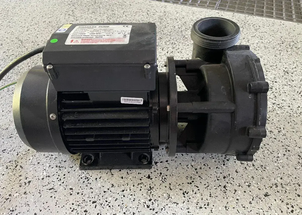 Masážní čerpadlo pro vířivky 1,5kW, 230V