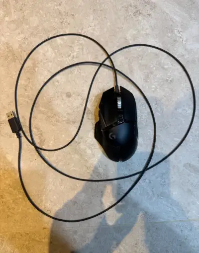 Logitech G502 hero - RGB