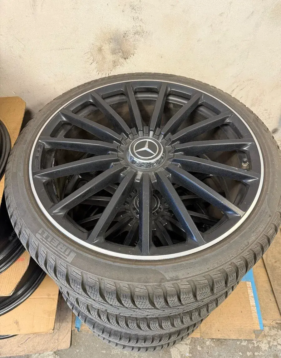 Mercedes-Benz AMG
