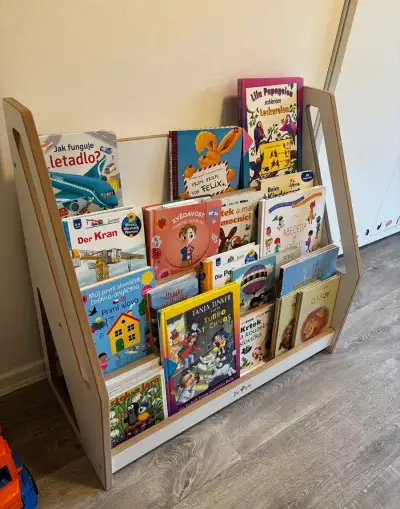 Dětská montessori knihovna