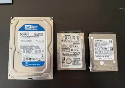 Větší počet starších HDD